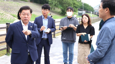 박승원 광명시장, 당선 후 첫 행보 ‘시민 안전 현장’ “현장에 답 있다” 안양천 곳곳 점검 나서